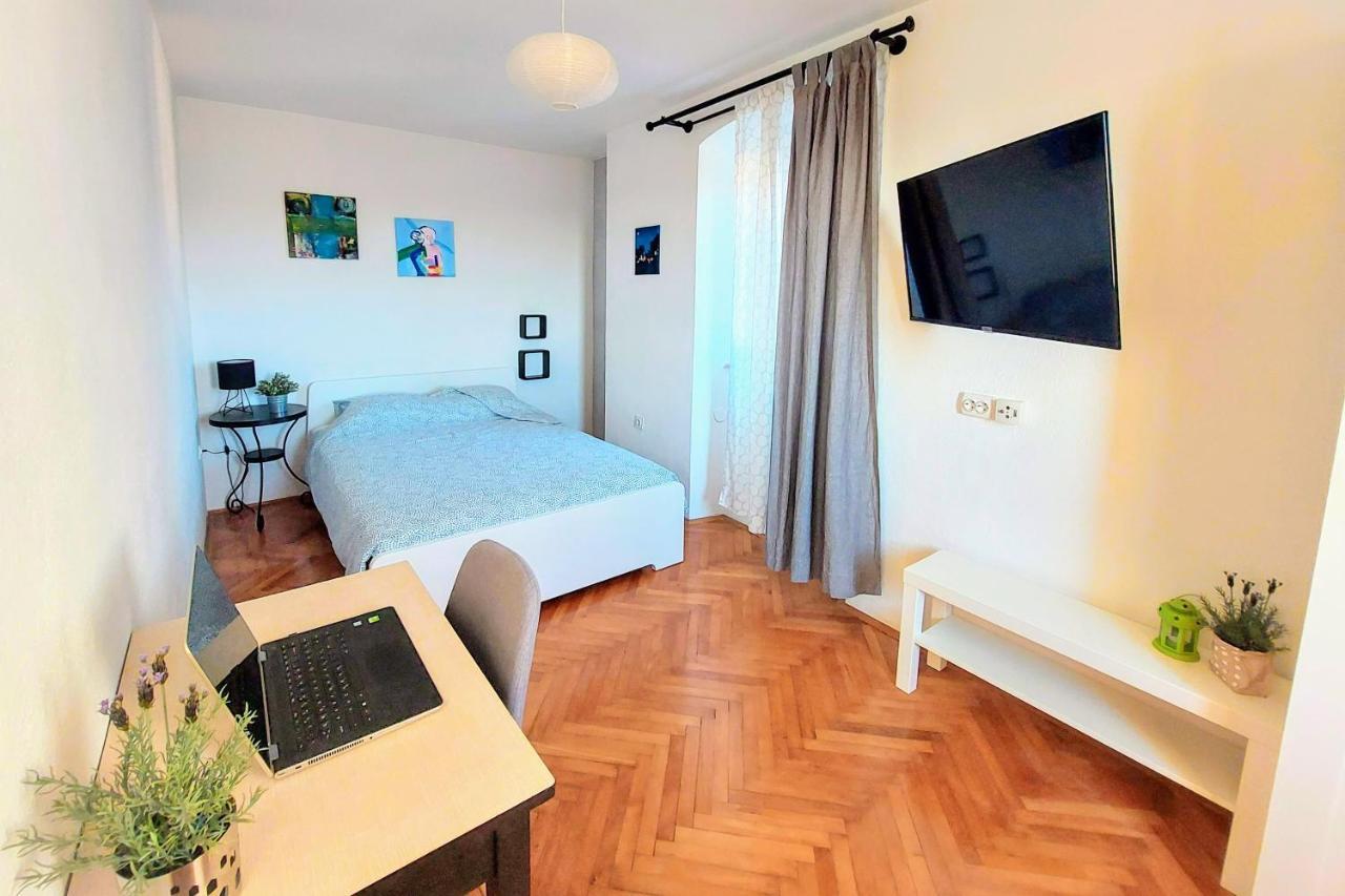 Casa Di Castello Apartment Mali Losinj Luaran gambar